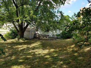 1104 Hall St SE, Grand Rapids, MI