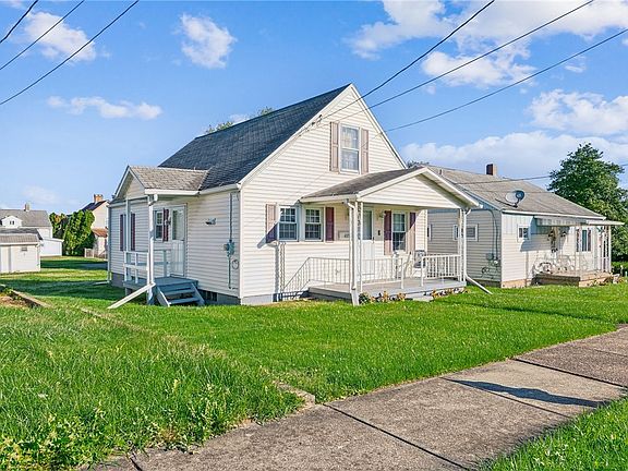 2nd image of 457 Maple Ave