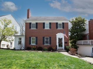4132 Paxton Woods Dr, Cincinnati, OH