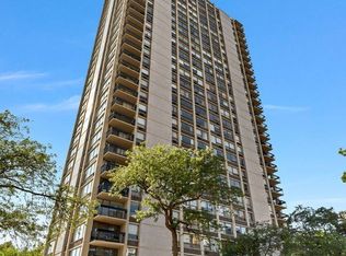 1355 N Sandburg Ter APT 1206D, Chicago, IL 60610