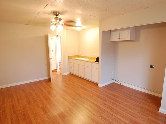 2nd image of 152 Avenue Sierra