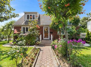 42 Evans Ave, Elmont, NY