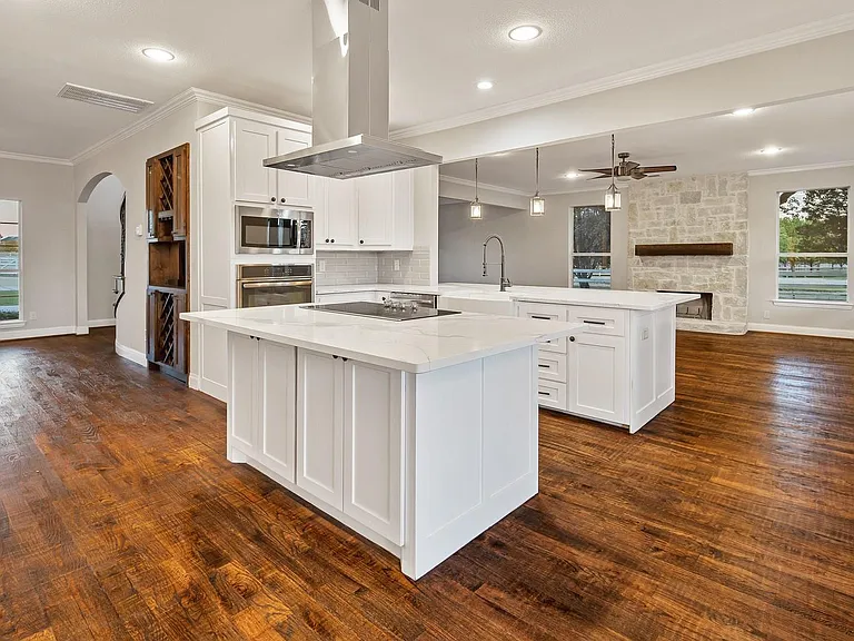 8285 Falcon Ct — Photo 8