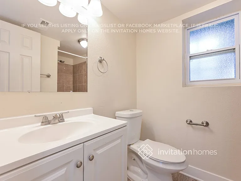 19074 E Mansfield Dr — Photo 14