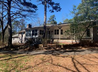 679 Dwight Mission Rd, Russellville, AR 72802