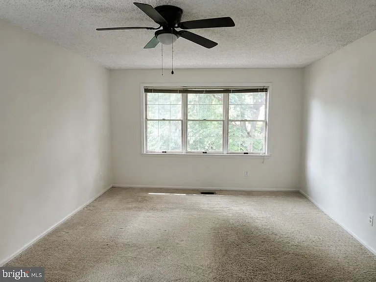 5 Hunters Ct — Photo 19