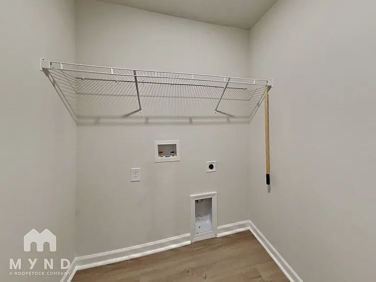 72 Royal Meadow Dr — Photo 22