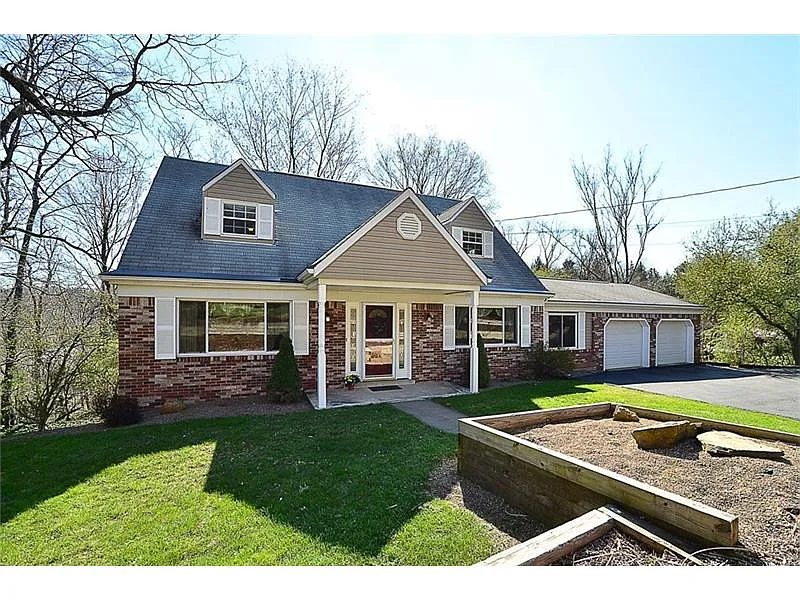 102 Deer Rd photo 1