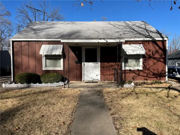 5110 Locust Ave, Kansas City, KS 66106