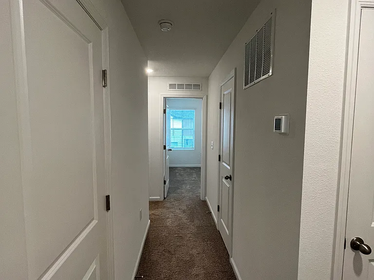 609 Madison Dr — Photo 20