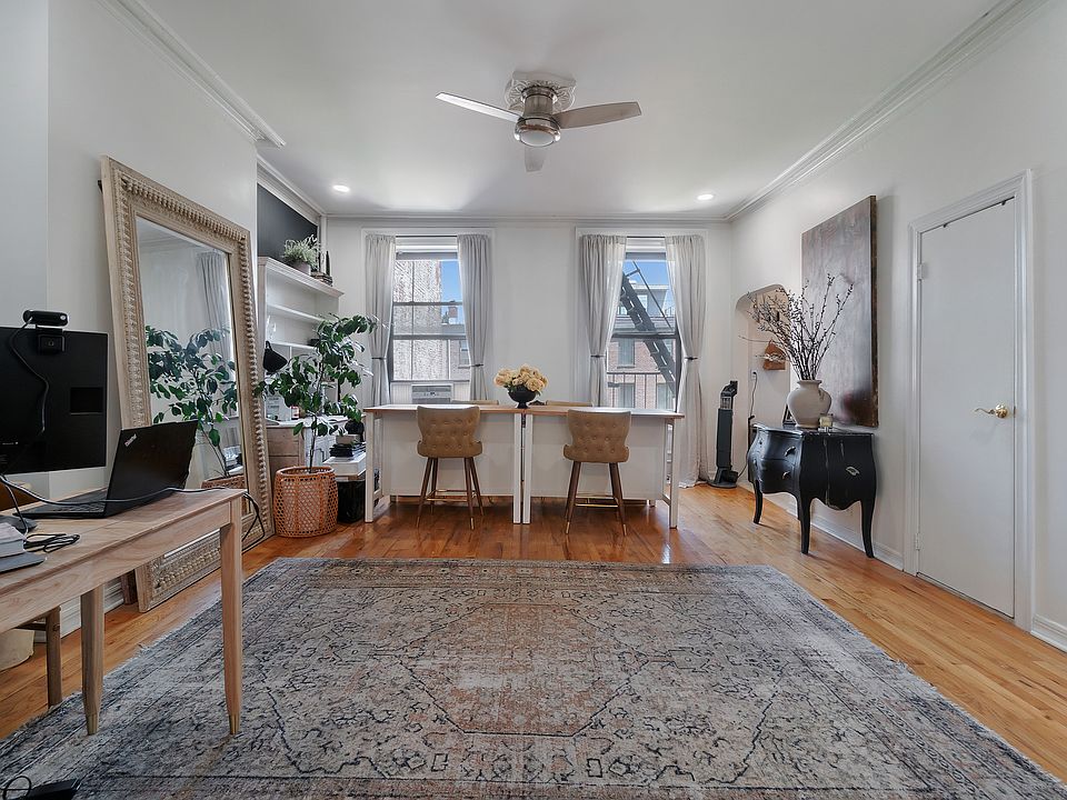 1st image of 89 1st Pl APT 3