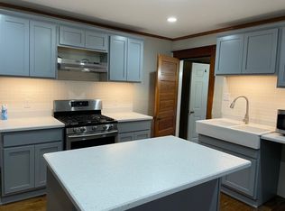 801 Summit St #A, Hancock, MI 49930