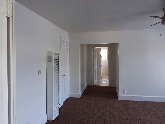 4th image of 401 E Washington Blvd #8
