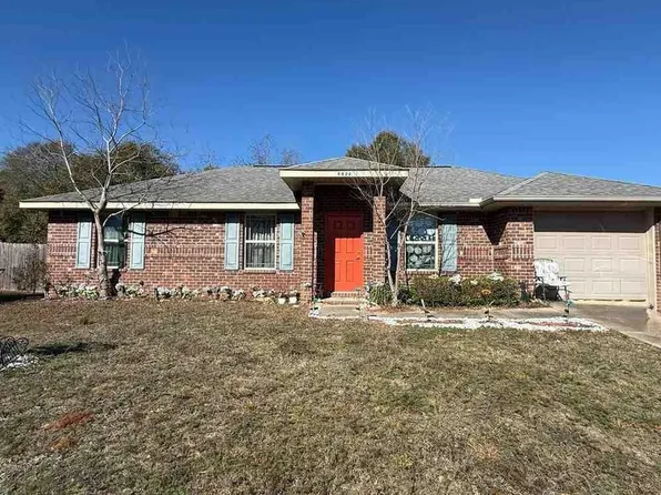 8826 Bluebell St, Milton, FL 32583