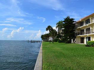 7540 Sunshine Skyway Ln S APT T36, Saint Petersburg, FL 33711