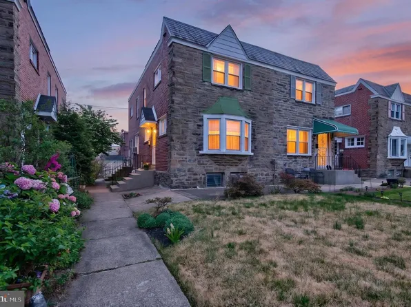 2006 Vista St, Philadelphia, PA 19152