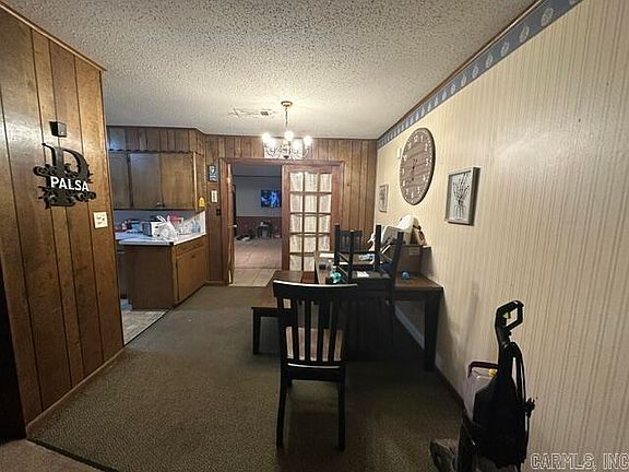 5th image of 68 Eastwood Dr