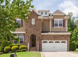 8521 Waterchase Ct, Raleigh, NC 27613