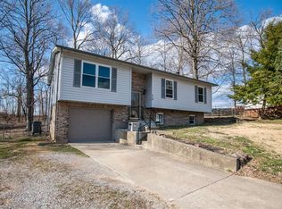 114 Amanda Ct, Radcliff, KY