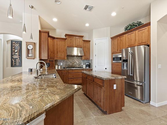 4th image of 837 W VIA DE ARBOLES --