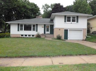 1601 9th Ave NE, Rochester, MN 55906