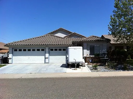 9317 Heathfield Way photo 1