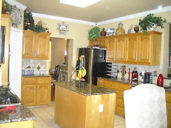 2nd image of 1960 Murifield Ave
