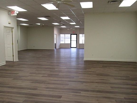 2nd image of 12220 Highway 43
