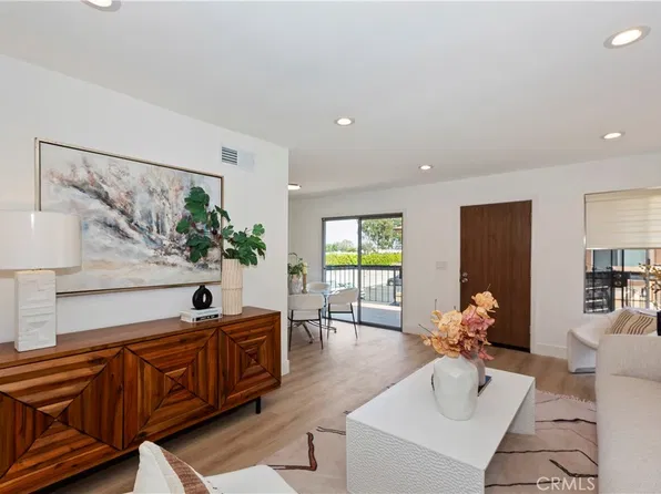 1409 Forest Glen Dr APT 133, La Puente, CA 91745