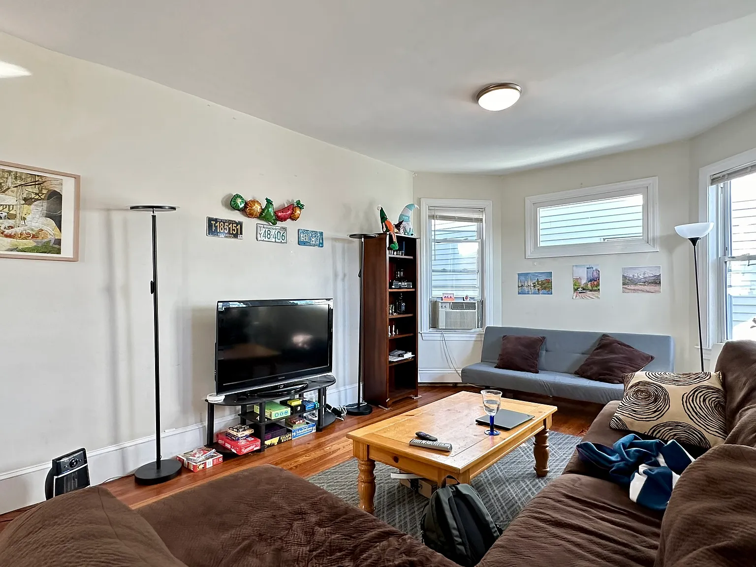 5 bed, 2040 sqft, $7,700 — Photo 3