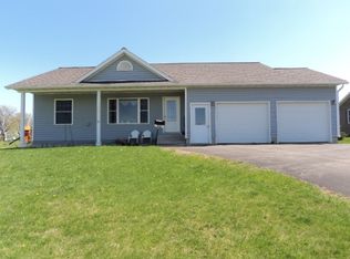 1004 Decker St, Athens, WI 54411