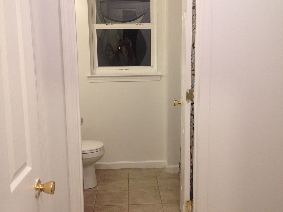 1st image of 18 Blanchard St