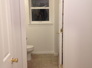 18 Blanchard St, Middletown, NY 10940