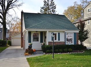 1368 Washington Blvd, Birmingham, MI 48009