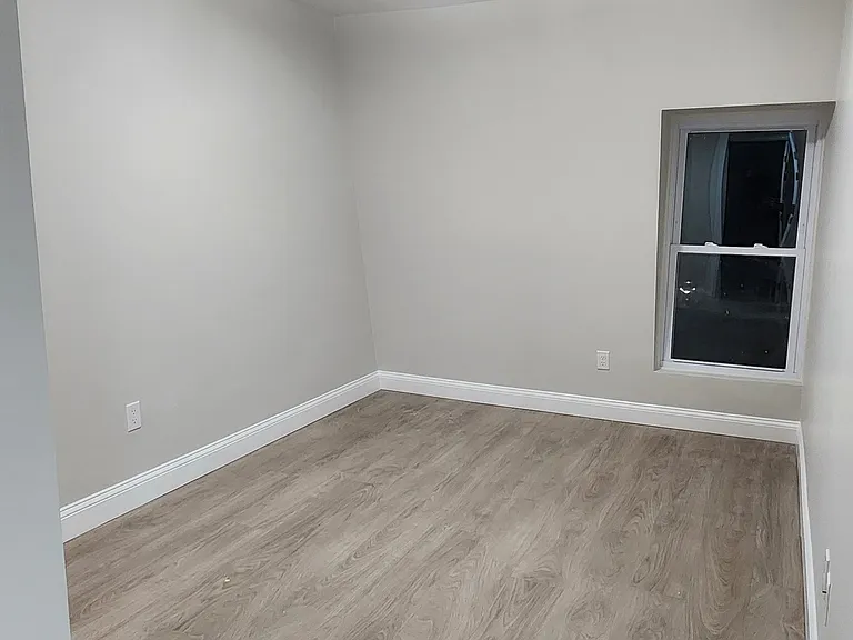 322 Brownell St #3W — Photo 6