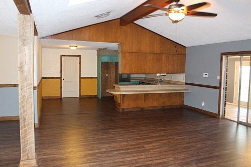 4th image of 2233 N Adobe Dr