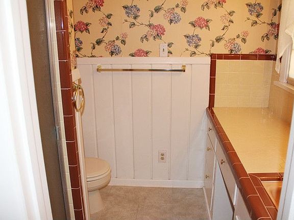 4th image of 4104 Shelby Dr