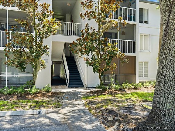 5th image of 2500 SE Anchorage Cove D 1