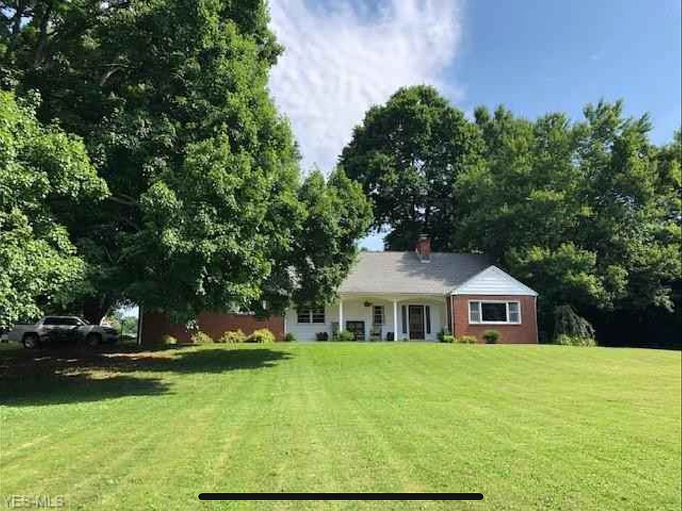 1st image of 202 Lindsey Ave