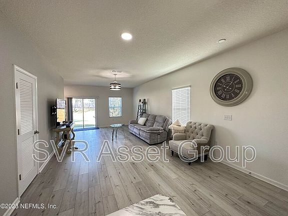 5th image of 257 Aralia Ln