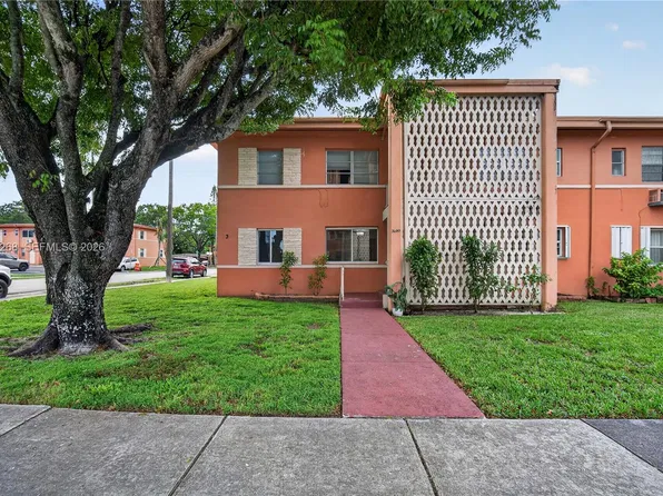 3600 SW 10th St APT 1A, Miami, FL 33135