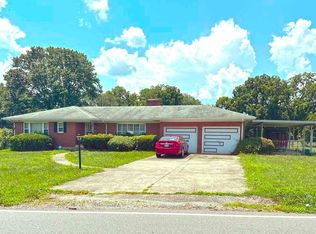 1610 Cove Rd NW, Roanoke, VA 24017