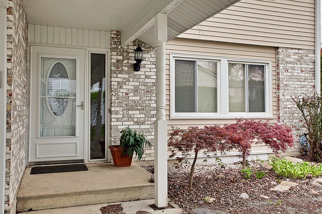 2nd image of 103 Norwood Ct