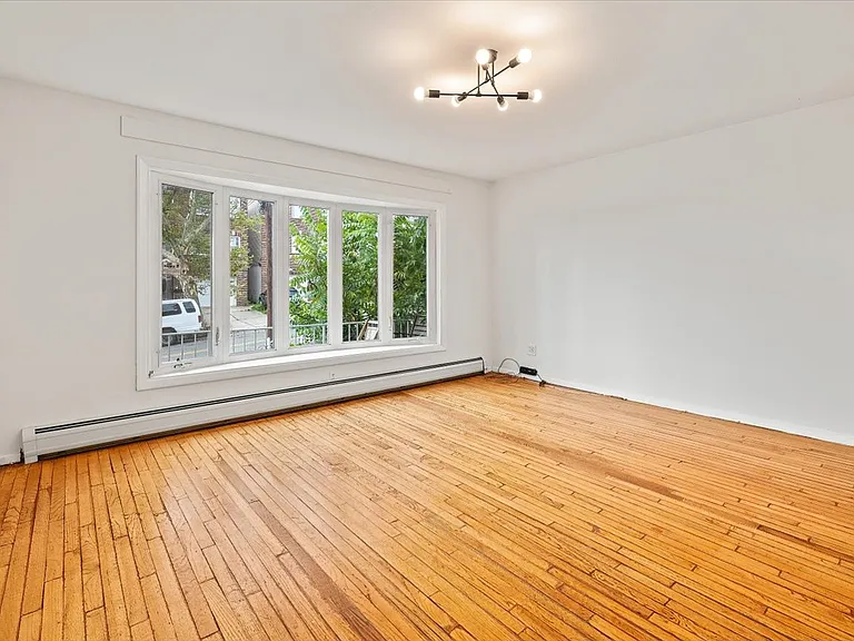 430 Bramhall Ave #A — Photo 13