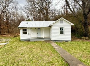 424 Minton Hollow Rd, Elizabethton, TN 37643