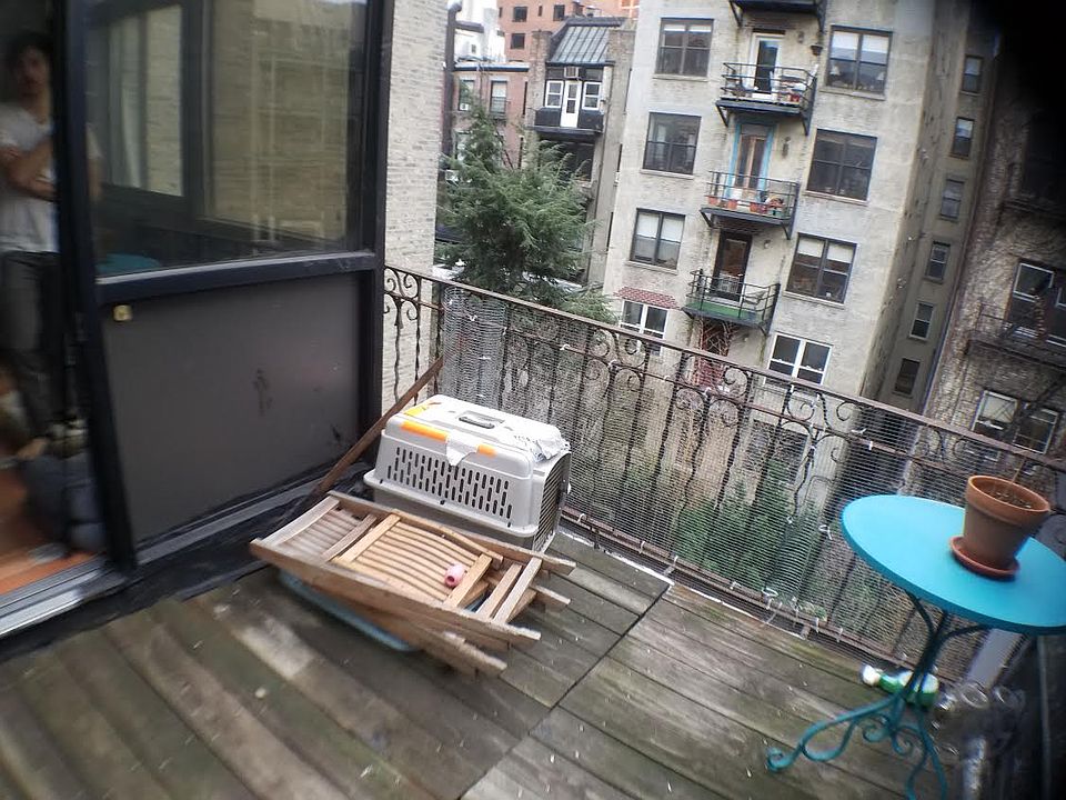 1st image of 120 Waverly Pl APT 4R