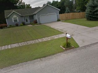 5588 Estate Rd, Allendale, MI 49401