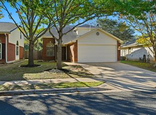 2521 Claudia Dr, Leander, TX 78641