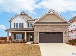 165 Brier Valley Dr, Meridianville, AL 35759