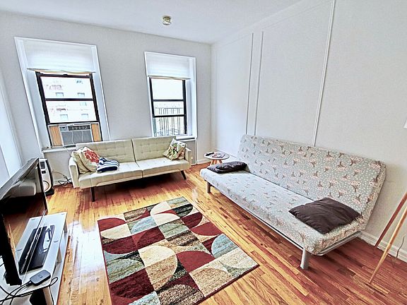 2nd image of 453 E 78th St APT 6